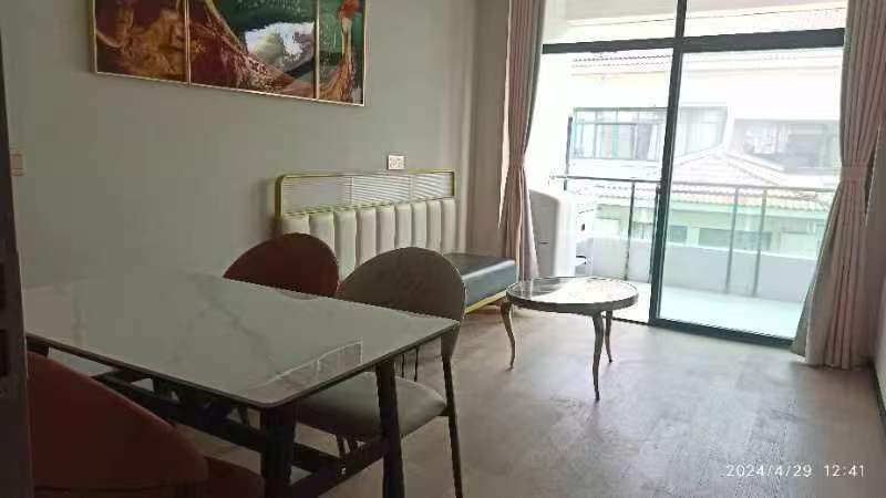 东方明珠 精装套间 诚心出租